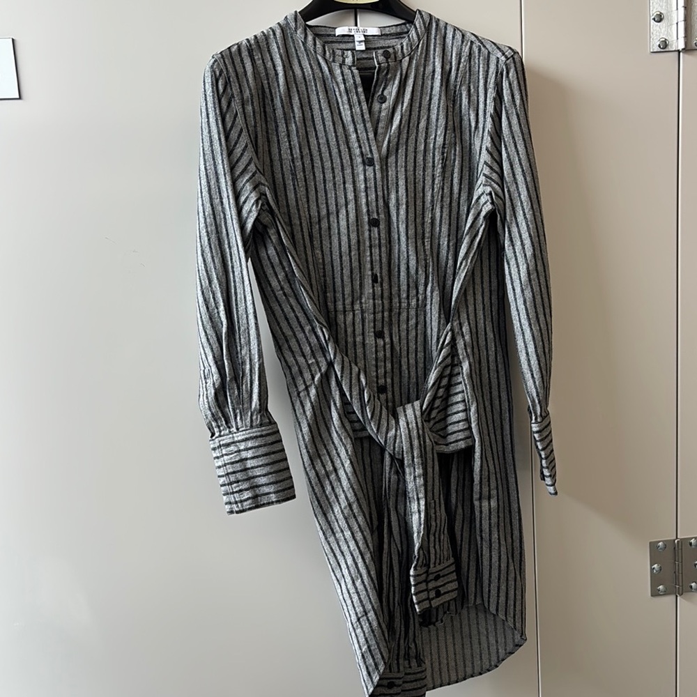10 Crosby Derek Lam Gray Striped Long Sleeve Dress